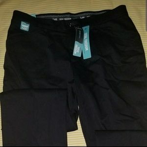 NWT!! Women's Lee Pants